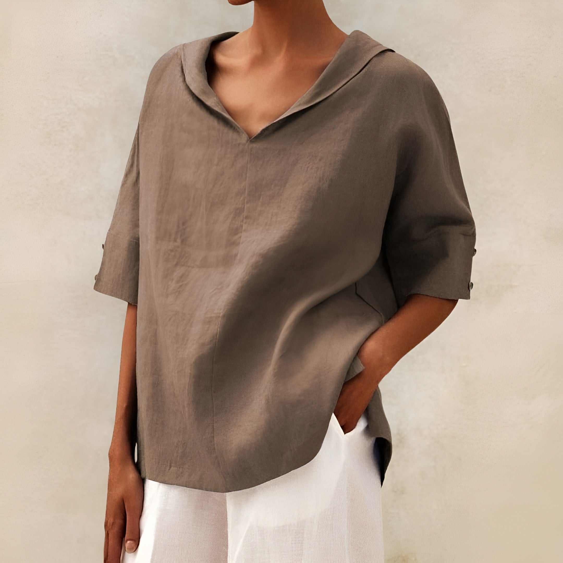 Lara - Blusa Soft Minimalista